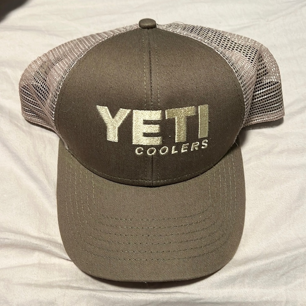 Yeti Hat